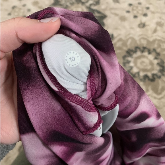 Lululemon leggings - Picture 3 of 3